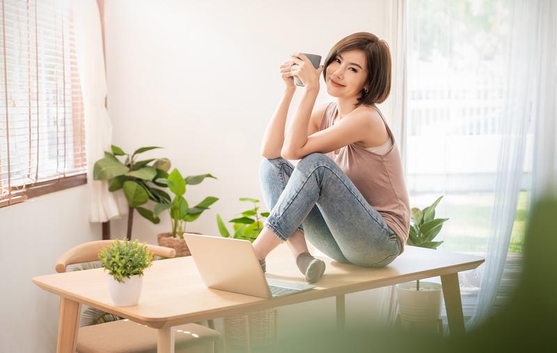 专业视角拆解金融热点，理解金融市场运行逻辑